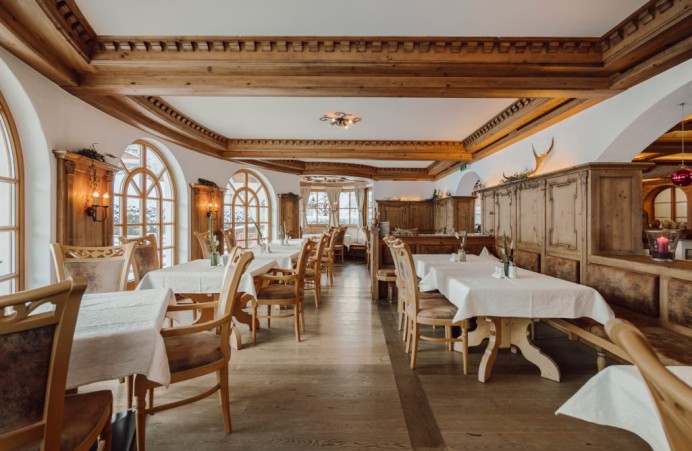 Gemütlicher Essbereich im Hotel Lisa in Flachau