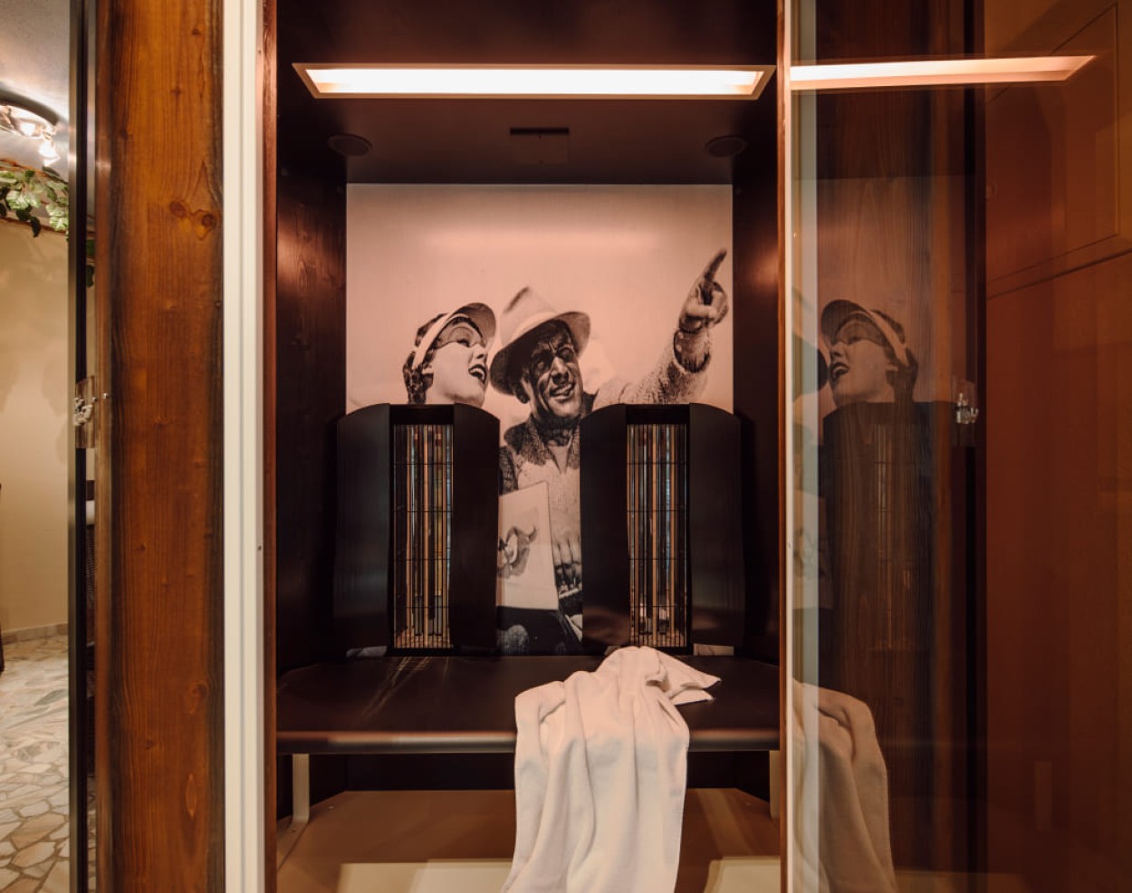 Luis Trenker Infrarotkabine im Hotel Lisa in Flachau
