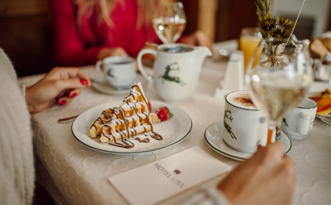 Fr&uuml;hst&uuml;ck im Bed and Breakfast Hotel Lisa im Winter