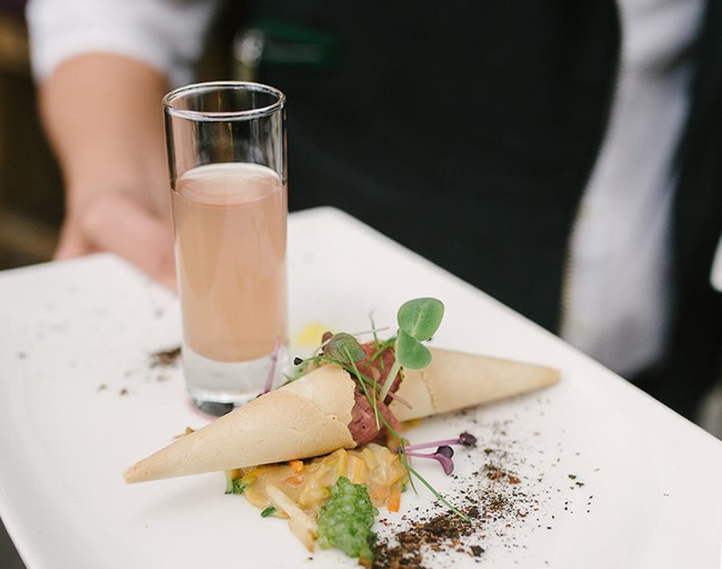 Kulinarische Genüsse bei Ihrem individuellen Hochzeits-Menü auf der Lisa Alm