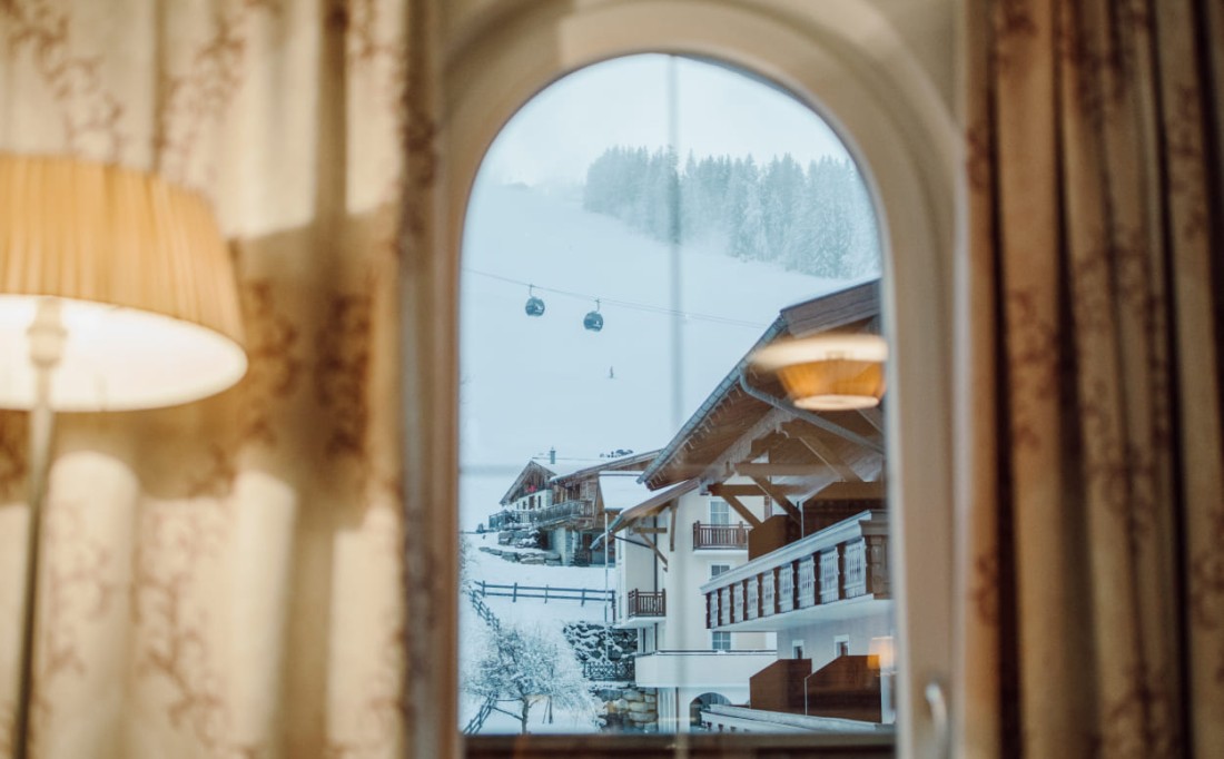 Direkter Blick auf die Skipiste neben dem Hotel in Flachau